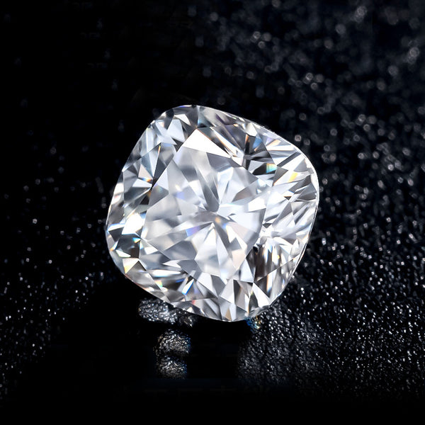 Cushion Cut Lab-Grown Moissanite, VVS, GRA Certification, 1 Piece, MGLC6008