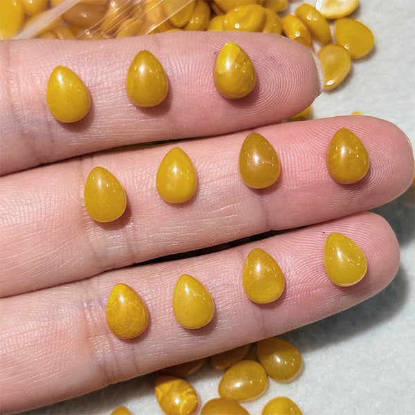 Natural Beeswax Amber Pear Cabochons, Heat Treated, 1 Piece, MFCA0503