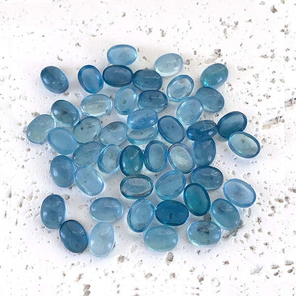 Natural Aquamarine Oval Cabochons, Heat Treated, A Grade, 1 Piece, MFCA2101