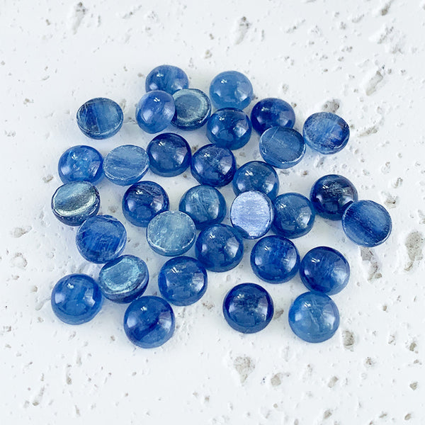 Natural Kyanite Round Cabochons, Dyed, AA Grade, 1 Piece, MFCA0302