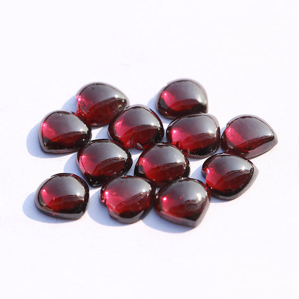 Natural Garnet Heart Cabochons, Natural Color, AAA Grade, 1 Piece, MFCA2006